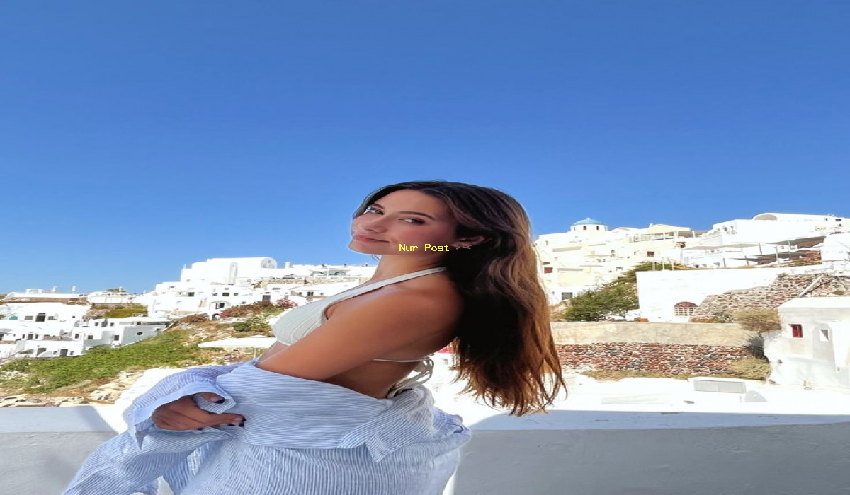 5 Things You Didn’t Know About Ariana Santorini: The Rising Star’s Journey 5 Things You Didn't Know About Ariana Santorini: The Rising Star's Journey